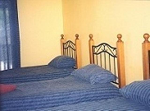 Lake Tinaroo Terraces Motel Quarto foto